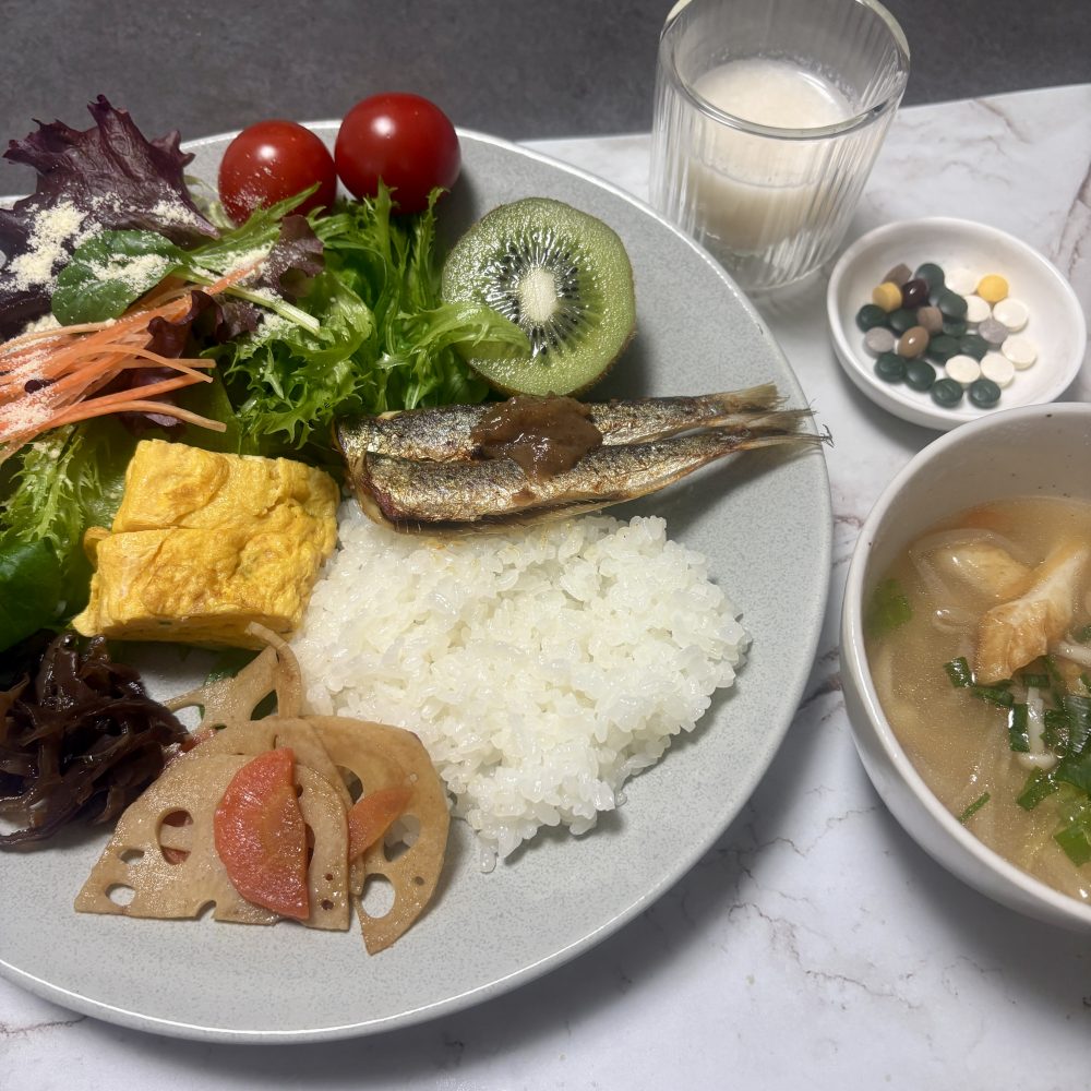 Cenbless 成増フェイシャル&ネイルサロン みけちゃんの手抜き朝食♪