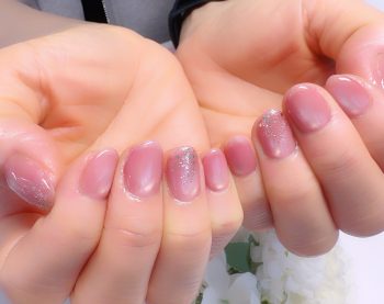 Cenbless　成増フェイシャル＆ネイルサロン　人気沸騰中の定額ネイルデザイン！微粒子マグネット＆ラメホログラム