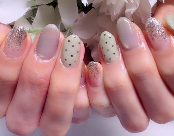 Cenbless　成増フェイシャル＆ネイルサロン　大人気の定額ネイルデザイン！春に映える爽やかグリーンの上品ネイル
