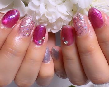 Cenbless　成増フェイシャル＆ネイルサロン　派手可愛ピンク！マグネット＆乱切りホログラムネイル