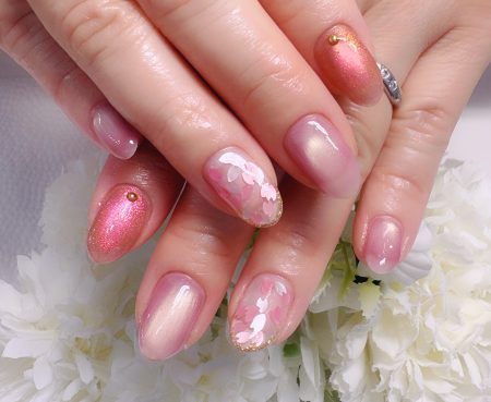 Cenbless　成増フェイシャル＆ネイルサロン　大人気の桜ホログラムネイル