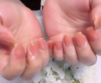 Cenbless　成増フェイシャル＆ネイルサロン　うるちゅるん♪艶感が人気のテラコッタシアーネイル