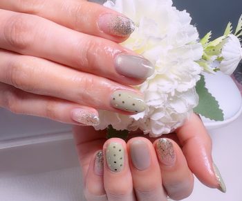 Cenbless　成増フェイシャル＆ネイルサロン　大人気の定額ネイルデザイン！春に映える爽やかグリーンの上品ネイル