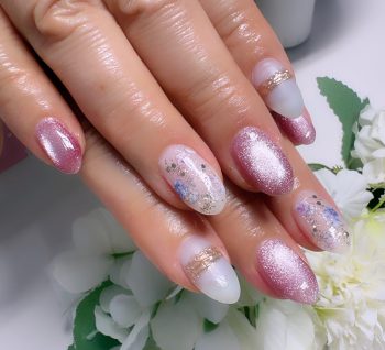 Cenbless　成増フェイシャル＆ネイルサロン　春から初夏へ♪涼やかフラワーネイル