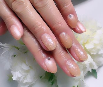 Cenbless　成増フェイシャル＆ネイルサロン　春の煌めきオレンジカラーネイル♪