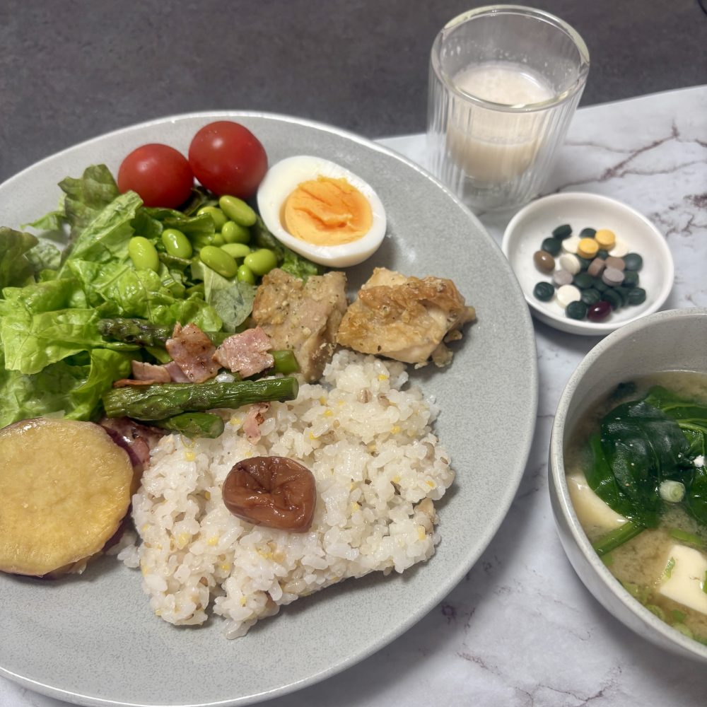 Cenbless　成増フェイシャル＆ネイルサロン　みけちゃんの手抜き朝食♪