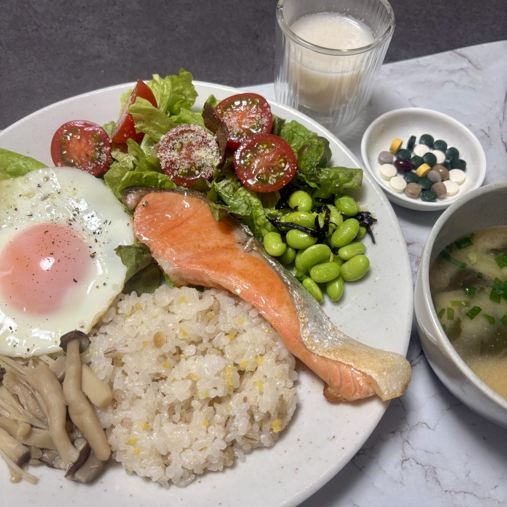 Cenbless　成増フェイシャル＆ネイルサロン　みけちゃんの手抜き朝食♪