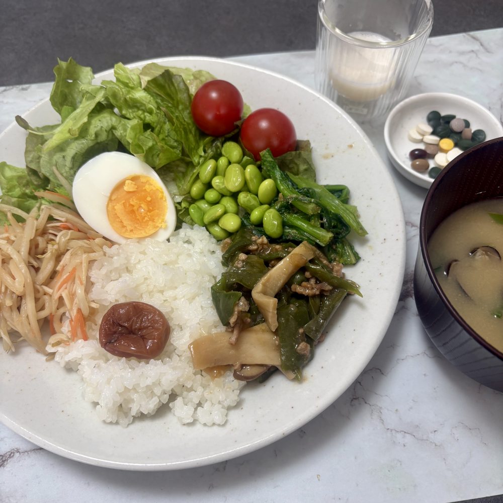 Cenbless　成増フェイシャル＆ネイルサロン　みけちゃんの手抜き朝食♪