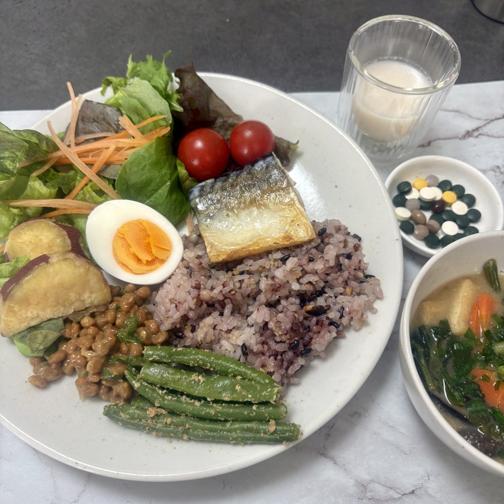 Cenbless　成増フェイシャル＆ネイルサロン　みけちゃんの手抜き朝食♪