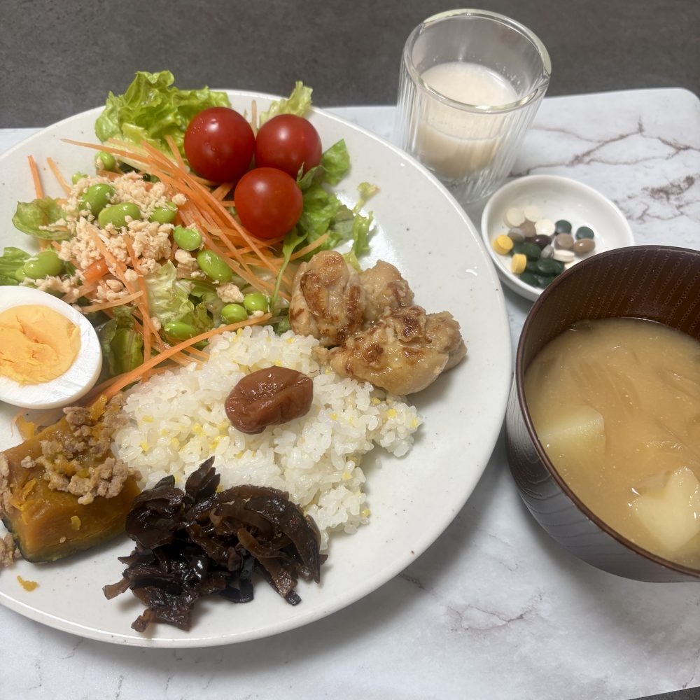 Cenbless　成増フェイシャル＆ネイルサロン　みけちゃんの手抜き朝食♪