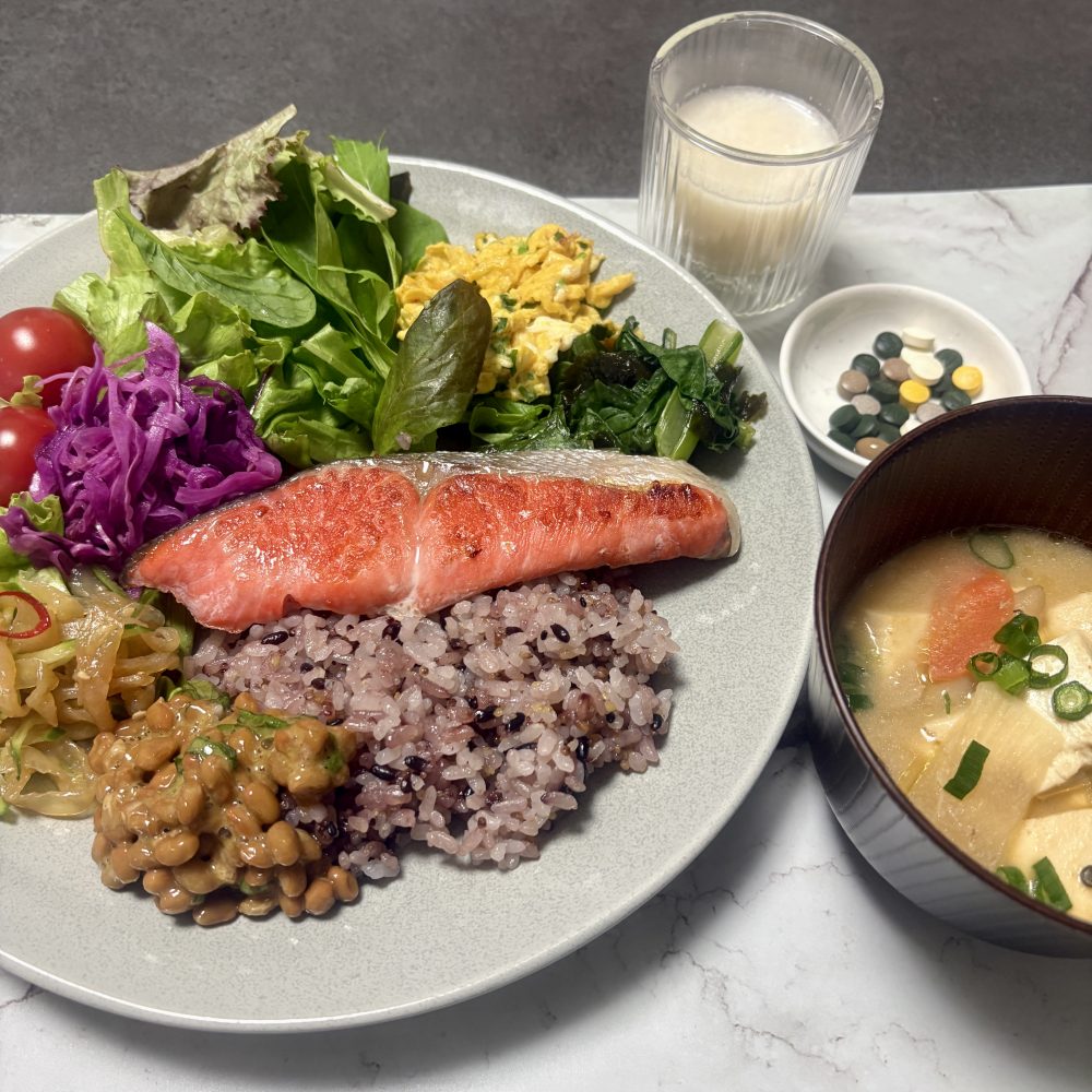 Cenbless　成増フェイシャル＆ネイルサロン　みけちゃんの手抜き朝食♪