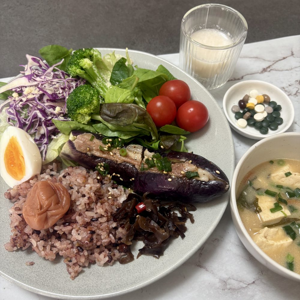 Cenbless　成増フェイシャル＆ネイルサロン　みけちゃんの手抜き朝食♪