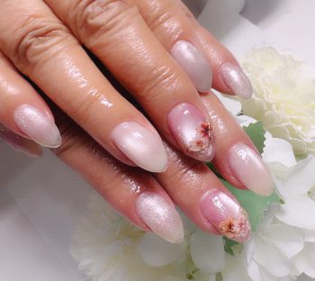 Cenbless　成増フェイシャル＆ネイルサロン　華やかさ復活♪エレガントフラワーネイル