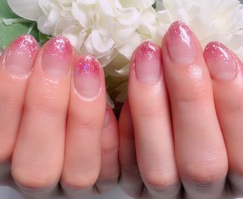 Cenbless　成増フェイシャル＆ネイルサロン　上品きらめき♪ピンクラメグラデーション