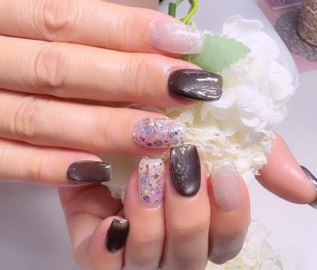 成増徒歩3分のフェイシャルエステ・ネイルサロン ビューティスタジオCenbless（センブレス）　モノトーンで魅せる♪大人クールネイル