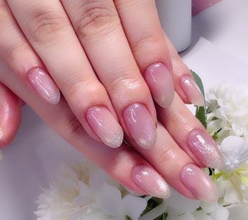 Cenbless　成増フェイシャル＆ネイルサロン　限りなくナチュラル♪白っぽ艶マグネットネイル
