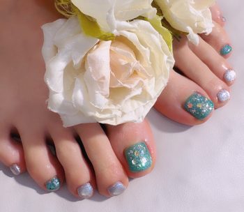 Cenbless　成増フェイシャル＆ネイルサロン　今年も夏準備♪アクアグリーンフットネイル