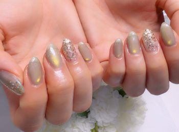 Cenbless　成増フェイシャル＆ネイルサロン　うる艶透明感♪偏光オーロラマグネットネイル