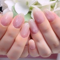 Cenbless　成増フェイシャル＆ネイルサロン　限りなくナチュラル♪白っぽ艶マグネットネイル