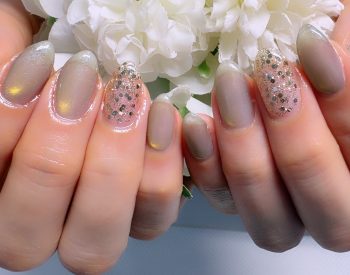 Cenbless　成増フェイシャル＆ネイルサロン　うる艶透明感♪偏光オーロラマグネットネイル