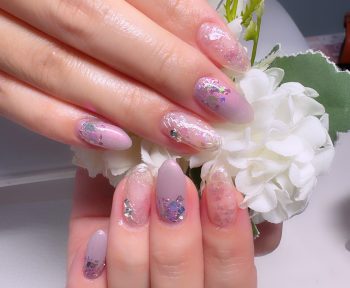 Cenbless　成増フェイシャル＆ネイルサロン　梅雨を上品に彩る♪モーヴ偏光ネイル
