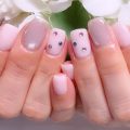 Cenbless　成増フェイシャル＆ネイルサロン　上品チャーミング♪乳白ピンクの華やかネイル