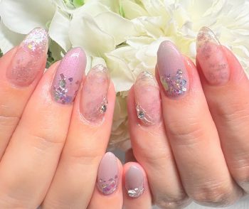 Cenbless　成増フェイシャル＆ネイルサロン　梅雨を上品に彩る♪モーヴ偏光ネイル