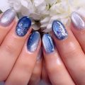 Cenbless　成増フェイシャル＆ネイルサロン　鮮やかブルーマグネットで気分一新♪縦グラデーションネイル