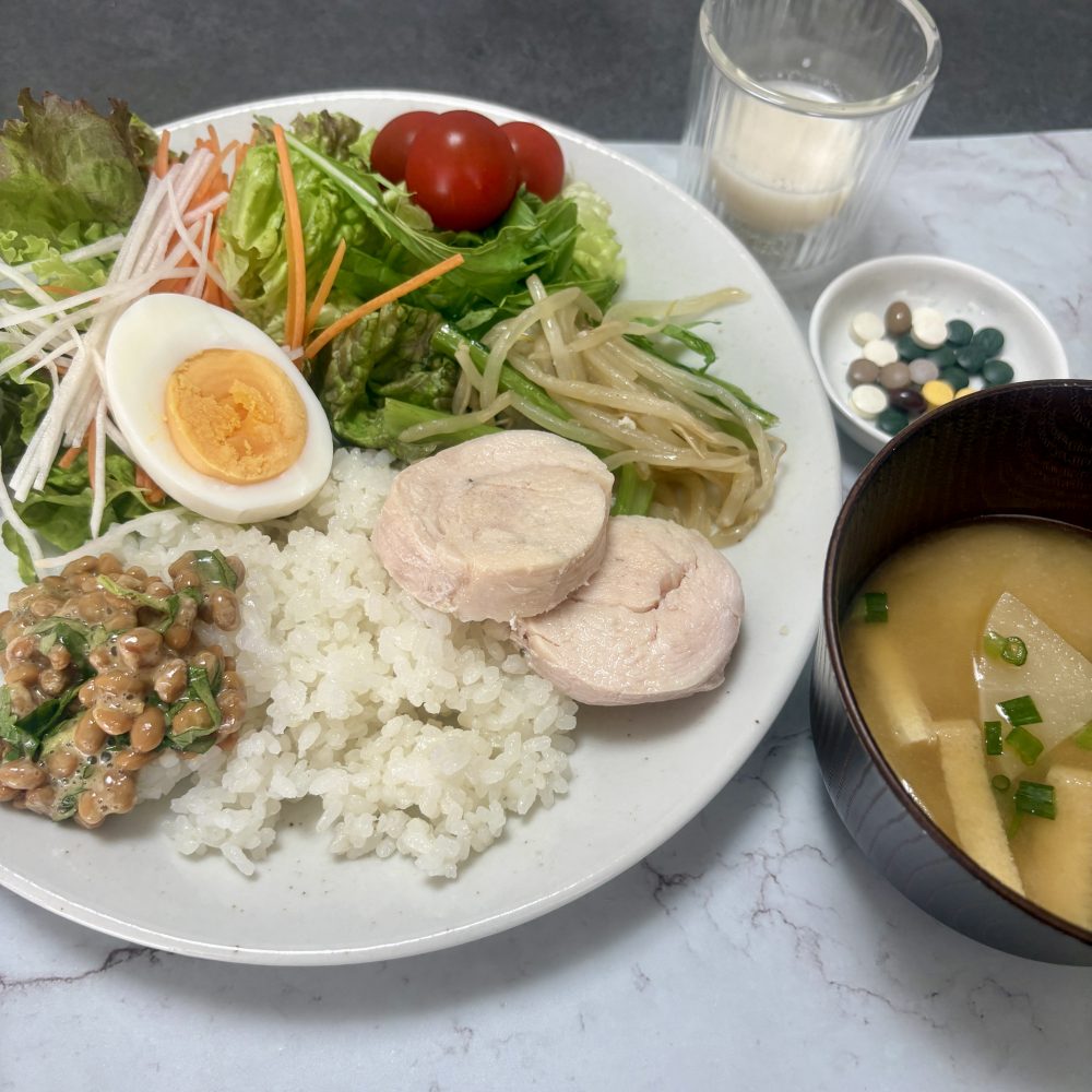 Cenbless　成増フェイシャル＆ネイルサロン　みけちゃんの手抜き朝食♪
