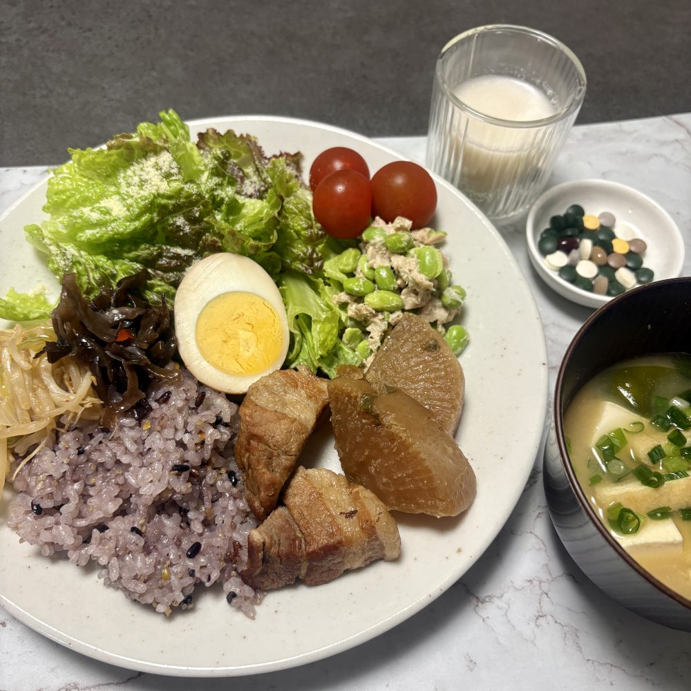 Cenbless　成増フェイシャル＆ネイルサロン　みけちゃんの手抜き朝食♪