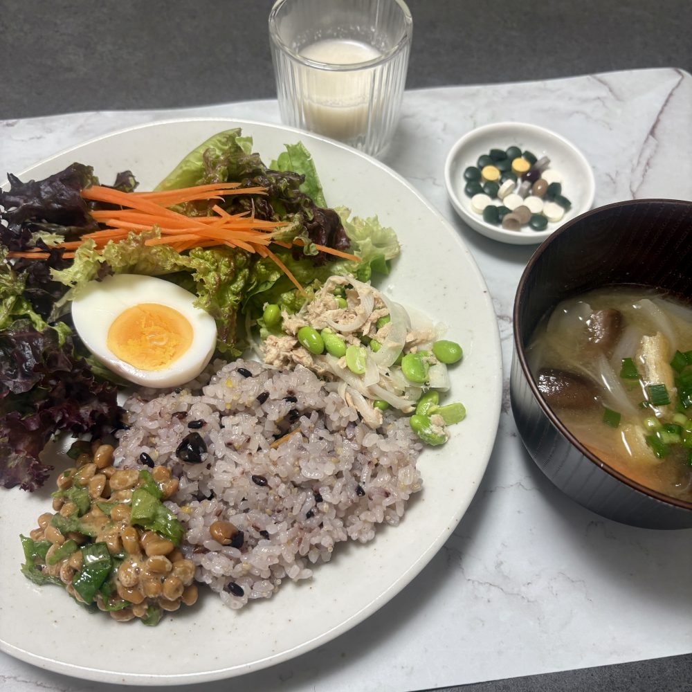 Cenbless　成増フェイシャル＆ネイルサロン　みけちゃんの手抜き朝食♪