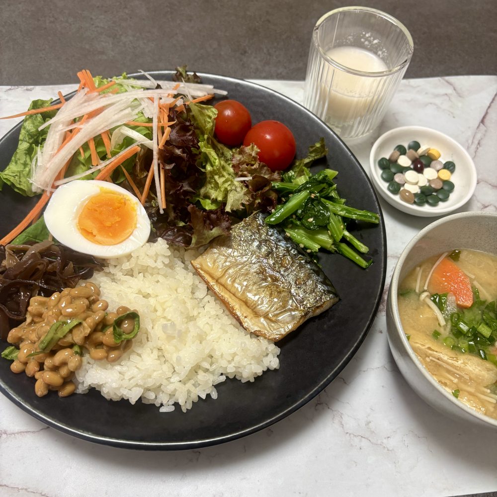 Cenbless　成増フェイシャル＆ネイルサロン　みけちゃんの手抜き朝食♪