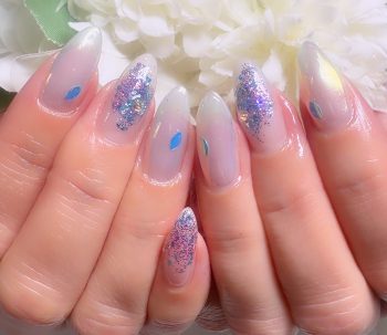Cenbless 成増フェイシャル&ネイルサロン 紫陽花を閉じ込めたような梅雨のきらめきネイル♪