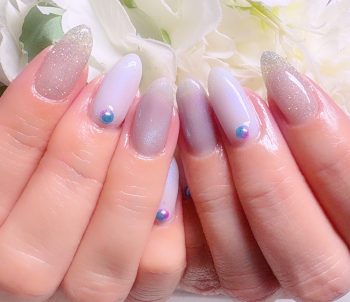 Cenbless　成増フェイシャル＆ネイルサロン　紫陽花カラーのパールがアクセント♪透明感あふれる梅雨ネイル