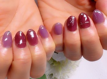 Cenbless　成増フェイシャル＆ネイルサロン　繊細な煌めきが美しい♪上品パープルネイル