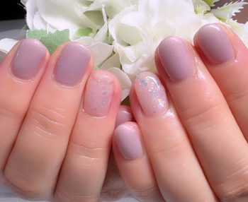 Cenbless　成増フェイシャル＆ネイルサロン　初めての定額デザインネイル♪上品モーヴカラーで大人の華やかさ