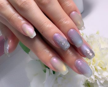 Cenbless　成増フェイシャル＆ネイルサロン　偏光オーロラが美しい♪大人のマグネットネイル