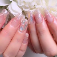 Cenbless　成増フェイシャル＆ネイルサロン　輝きに夢中♪フラッシュネイルの贅沢グラデーション