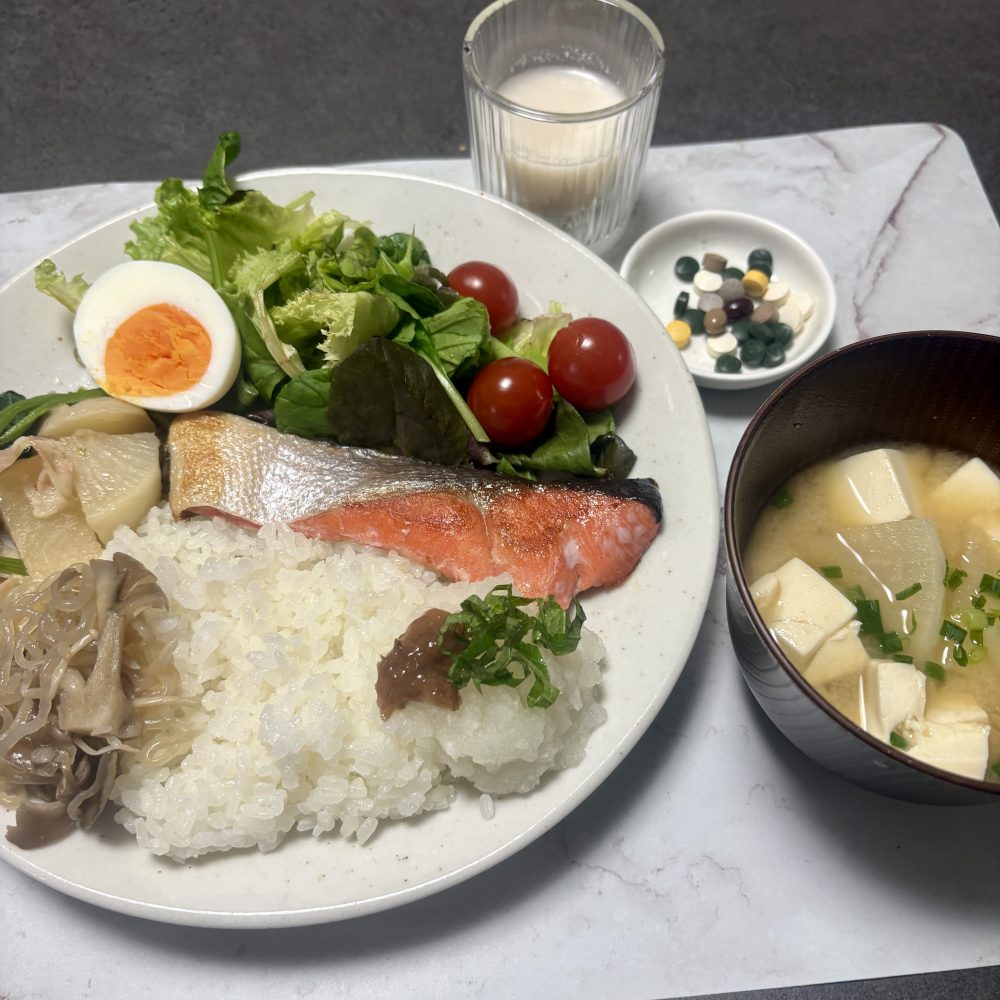 Cenbless　成増フェイシャル＆ネイルサロン　みけちゃんの手抜き朝食♪