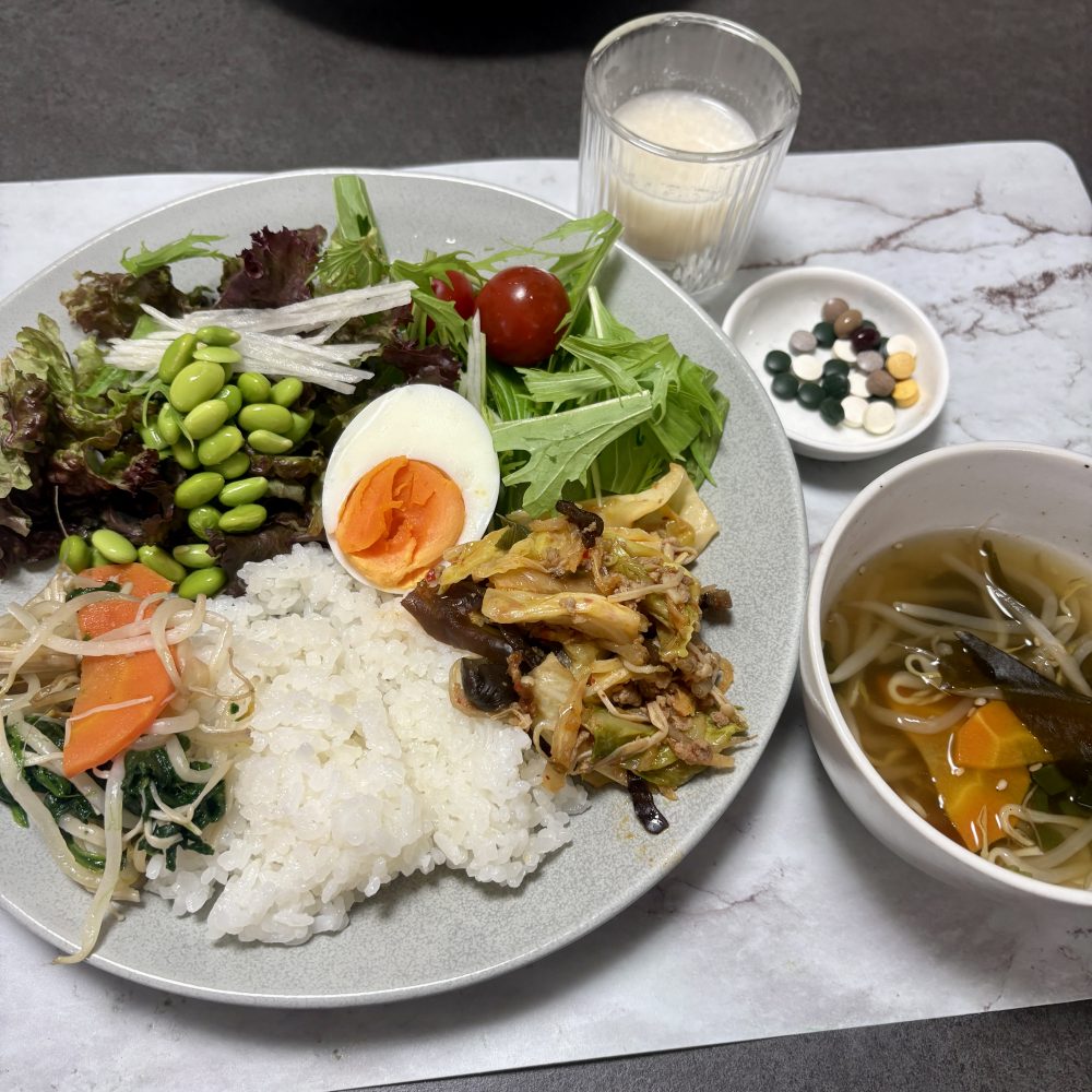 Cenbless　成増フェイシャル＆ネイルサロン　みけちゃんの手抜き朝食♪