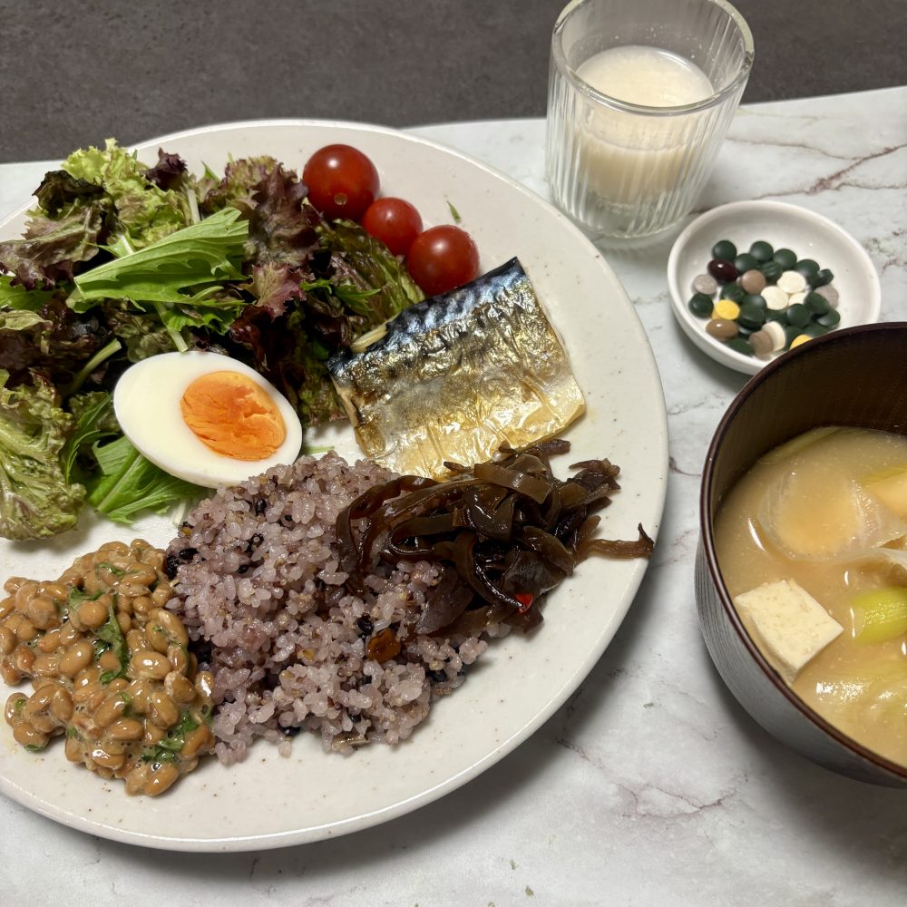 Cenbless　成増フェイシャル＆ネイルサロン　みけちゃんの手抜き朝食♪
