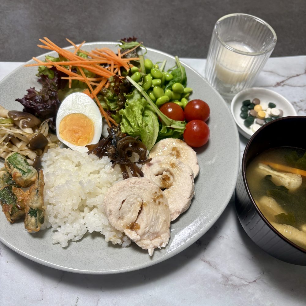 Cenbless　成増フェイシャル＆ネイルサロン　みけちゃんの手抜き朝食♪