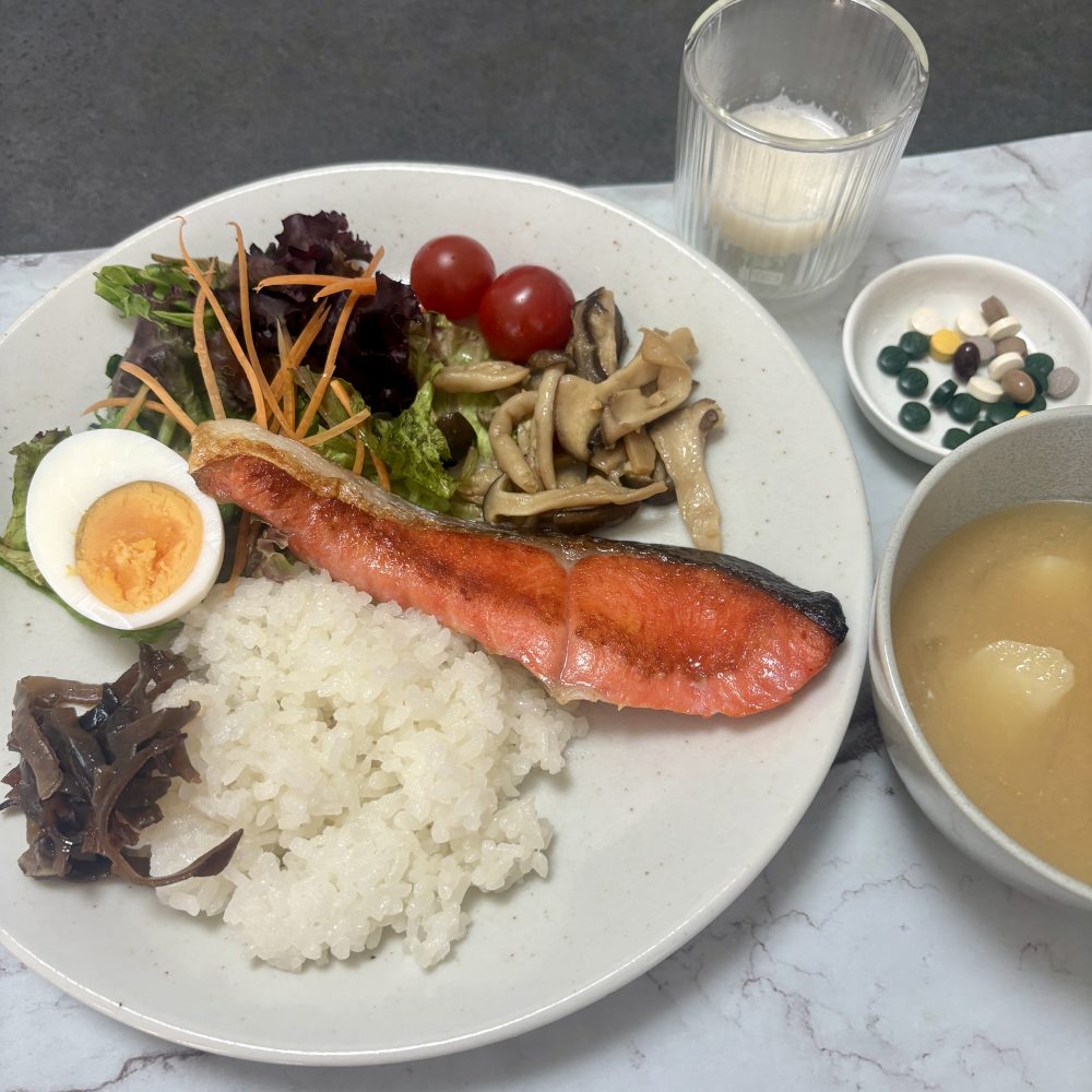Cenbless　成増フェイシャル＆ネイルサロン　みけちゃんの手抜き朝食♪