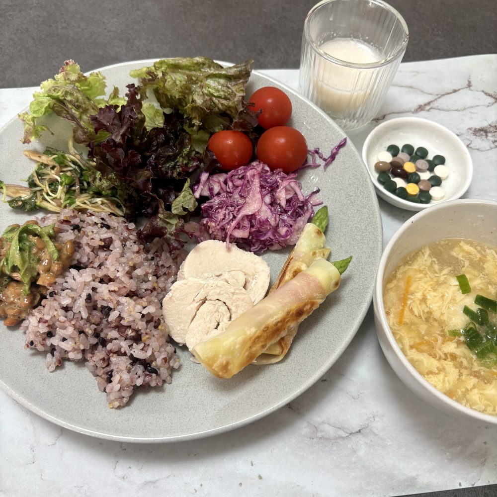 Cenbless　成増フェイシャル＆ネイルサロン　みけちゃんの手抜き朝食♪