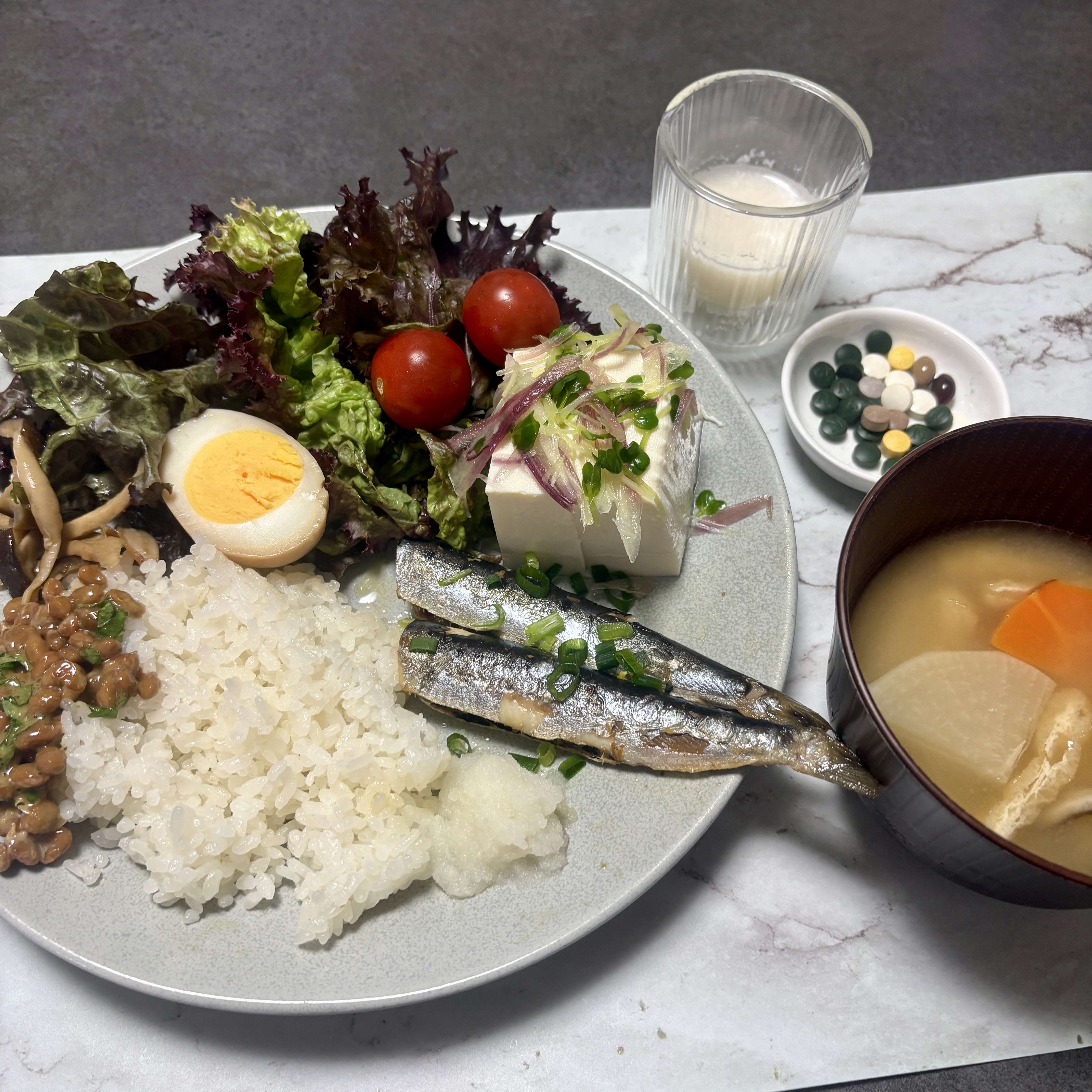 Cenbless 成増フェイシャル&ネイルサロン みけちゃんの手抜き朝食♪