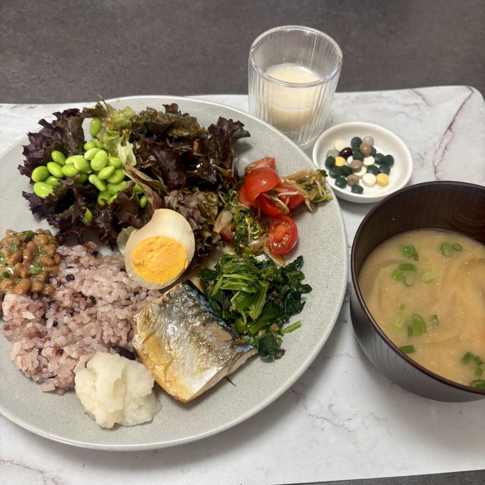 Cenbless　成増フェイシャル＆ネイルサロン　みけちゃんの手抜き朝食♪