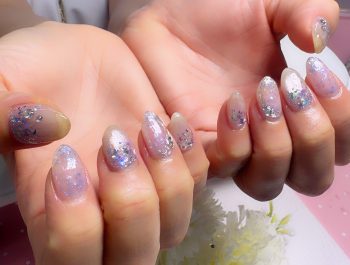 Cenbless　成増フェイシャル＆ネイルサロン　涼やかな輝きを指先に♪夏を彩るホワイトネイル