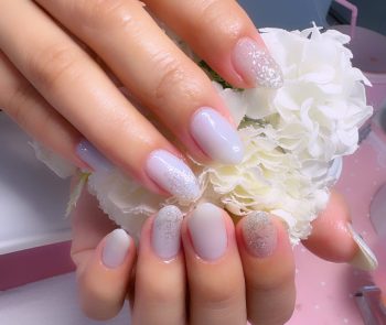 Cenbless 成増フェイシャル&ネイルサロン 透明感あふれる大人の涼感ネイル