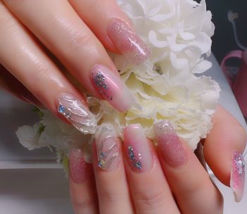 Cenbless　成増フェイシャル＆ネイルサロン　ピンク系夏アレンジ♪フラッシュ×貝モチーフのニュアンスネイル
