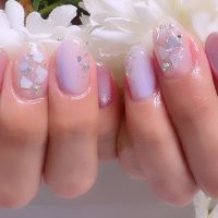 Cenbless　成増フェイシャル＆ネイルサロン　淡いラベンダー×シェルの輝き♪上品な梅雨ニュアンスネイル